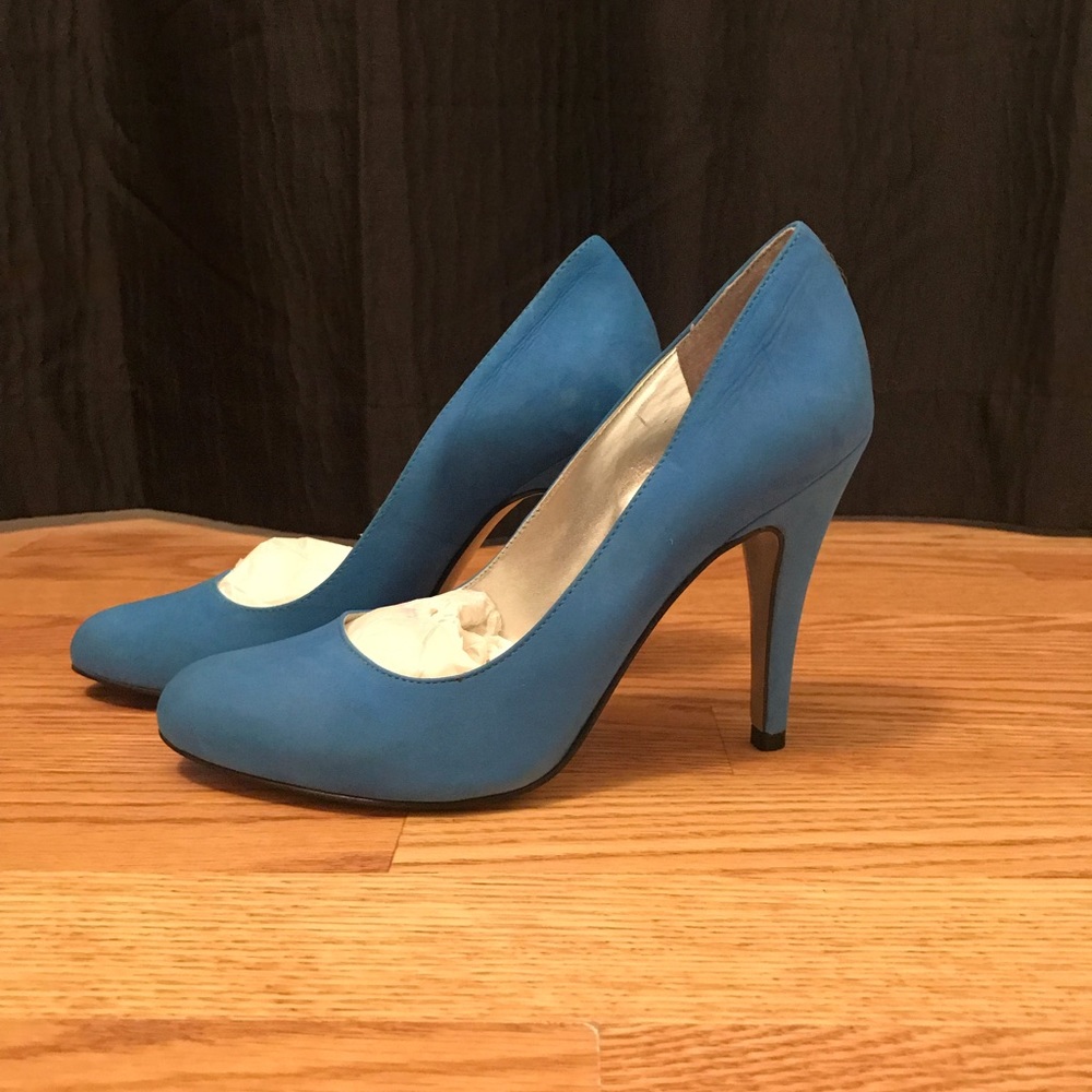 Jessica Simpson sz 7.5 blue suede heels